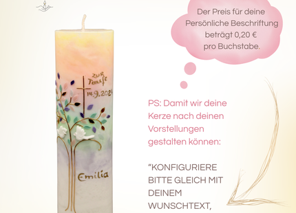 Taufkerze Lebensbaum „Aurora Borealis“ – Exklusive Handarbeit mit zartem Kreuz & Personalisierung