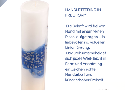 Taufkerze Lebensbaum Blau – Exklusive Handwerkskunst mit Leuchtkreuz & Personalisierung