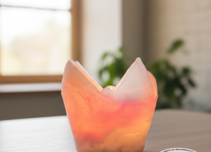 Sanft leuchtender Engels-Lichtfang aus Wachs als spirituelles Windlicht für schönes dein zuhause