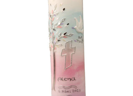 Moderne Taufkerze für Mädchen oder Jungen in zaten pastellfarben wie zum Sonnen auf oder Untergang im Winter- ein Traum 