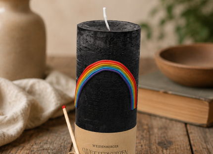 Rustikale Wetterkerze mit Regenbogen